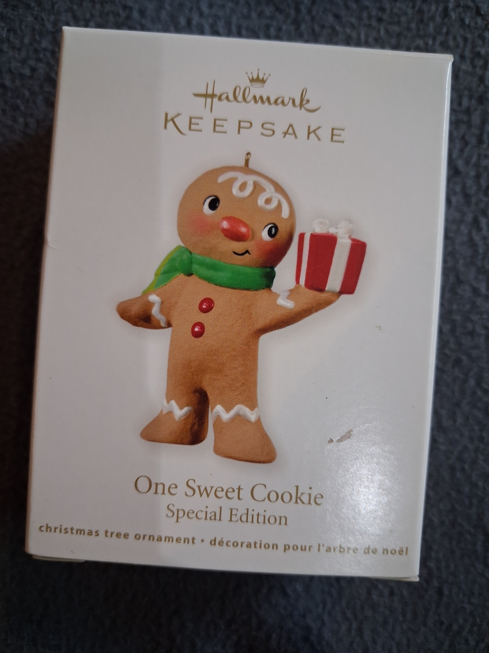Hallmark Keepsake 'One Sweet Cookie' Gingerbread Ornament